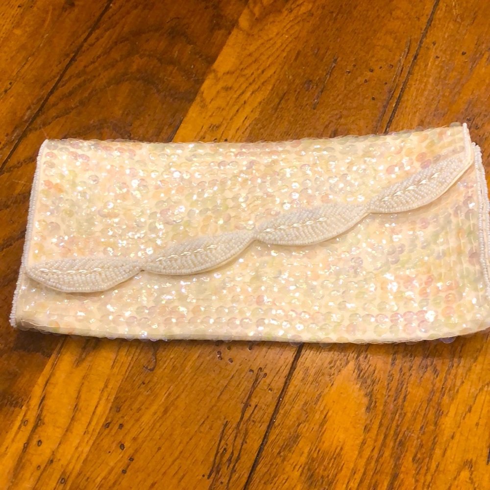 Vintage clutch beautiful iridescent sequined bag